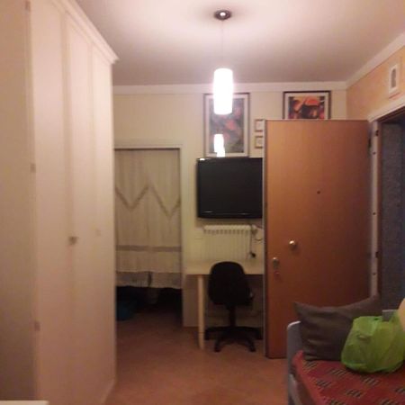 Roveretobnb Роверето Екстериор снимка